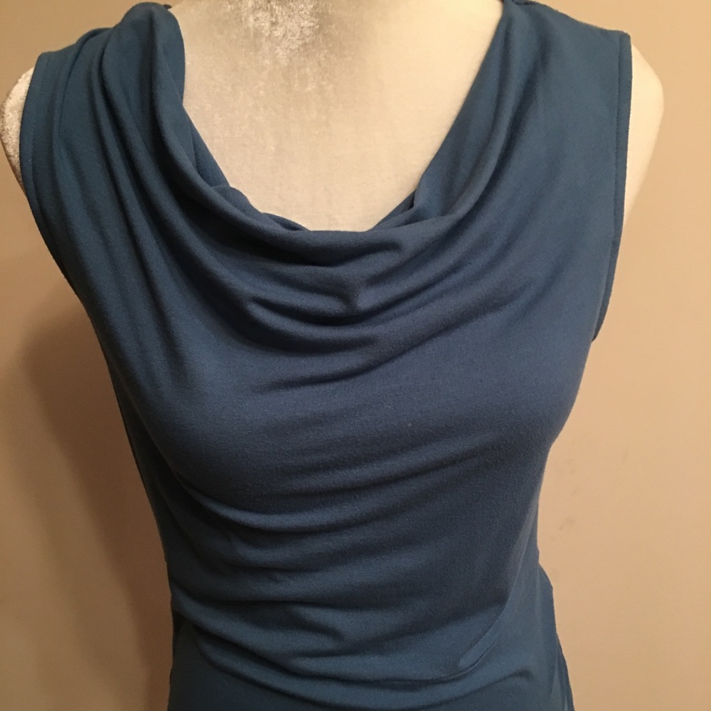 Ann Taylor sleeveless top